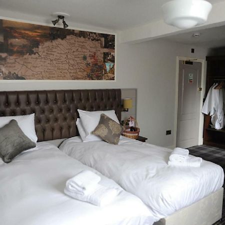 Angel @ Kingst Hotel Knutsford Exterior photo