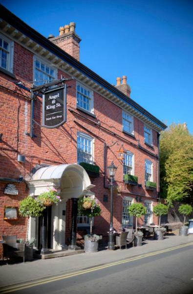 Angel @ Kingst Hotel Knutsford Exterior photo