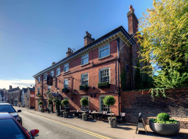 Angel @ Kingst Hotel Knutsford Exterior photo